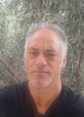 Βαντμ из Βύρωνας 55 лет