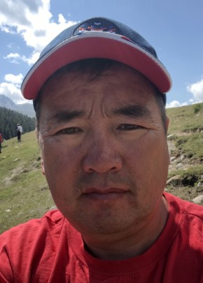 Руслан , 46, Кыргыз Республикасы, Чолпон-Ата