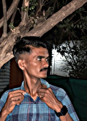 Purushottam Khur, 23, India, Aurangabad (Maharashtra)