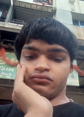 Rohit khatik, 19, India, Surat