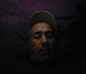 Khiatti, 49, Boukadir