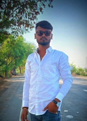 Siddharth, 20, India, Pune