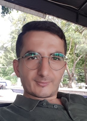 Ibrahim Toksöz, 30, Türkiye Cumhuriyeti, Antalya