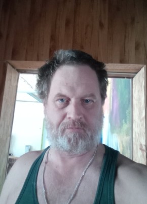 Дмитрий из Вышнего Волочека 51 год