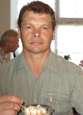 Anatoliy, 43, Россия, Тихвин