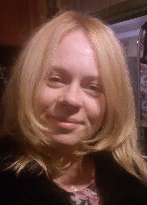 Yana, 42, Estonia, Tartu