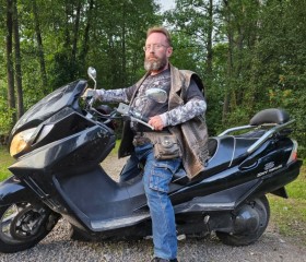 PYeTR, 50, Moscow
