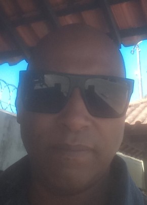 Reis из Angra dos Reis 48 лет