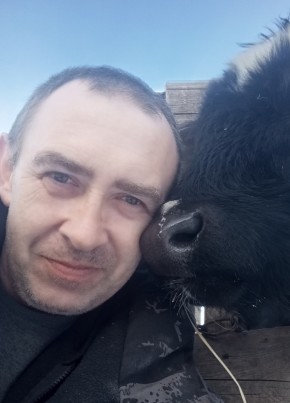 Александр из Челябинска 49 лет