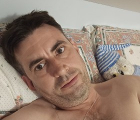 Gobstopper, 43, New Milton