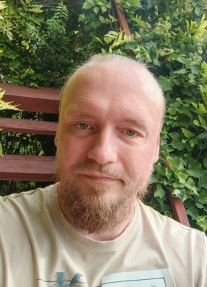 Михаил из Геленджика 45 лет