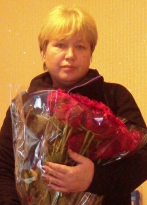 Елена, 52, Россия, Ноябрьск