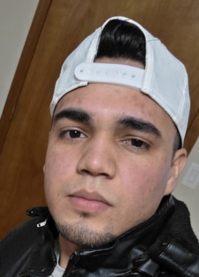 Cristhian из New York City 23 года