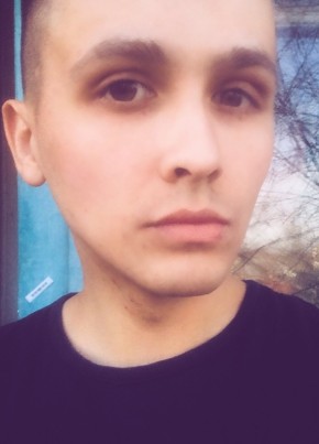 Денис, 28, Россия, Псков