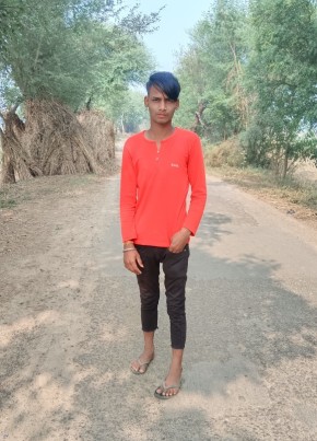 Aakash, 19, India, Jaipur
