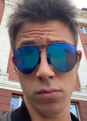 Кирилл из Петрозаводска 21 год