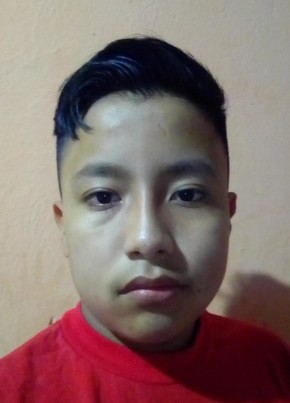 Anderson, 18, República de Guatemala, Cobán