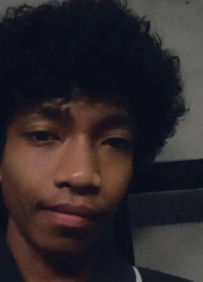 Fevri, 20, East Timor, Dili