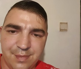 Julien , 41 год, Charleroi