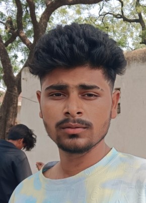 Xxxx, 18, India, Jālgaon