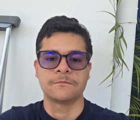 Antonio, 19, Caracas