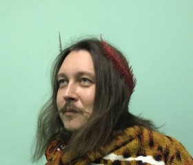 Andrey Kolobov, 40, Kamenka