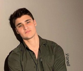 Emir Arslan, 22, Tehran