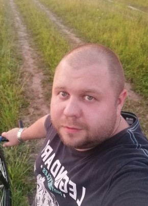 Павел, 37, Россия, Коломна