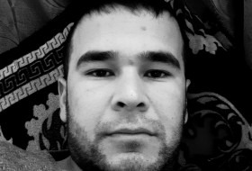 Bek, 29 - Just Me