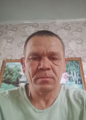 Владимир Акинчиц из Боровския 46 лет