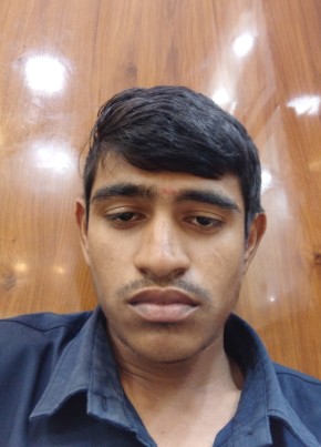 Mali Pintu, 20, India, Ahmedabad