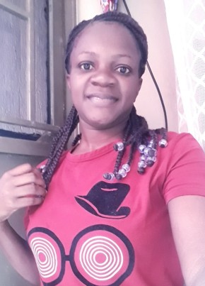 Prossy Namazzi, 29, Uganda, Kampala