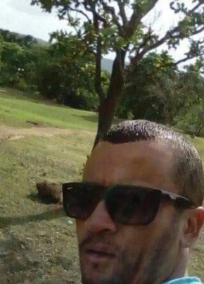 Junior, 43, República Federativa do Brasil, Lages