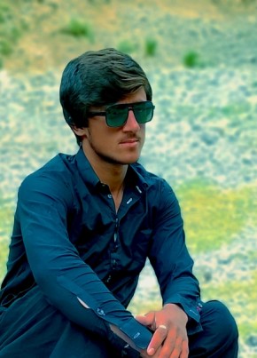 Talim shah из New York City 18 лет