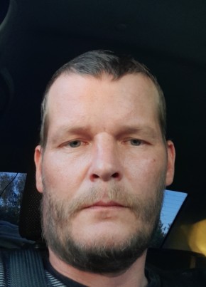 Максим из Новочеркасска 44 года