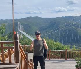 Viktor, 35, Petropavlovsk-Kamchatsky