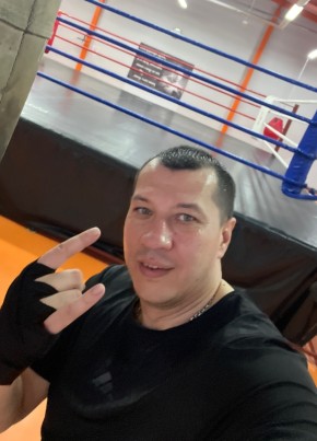 Стас из Луганска 42 года