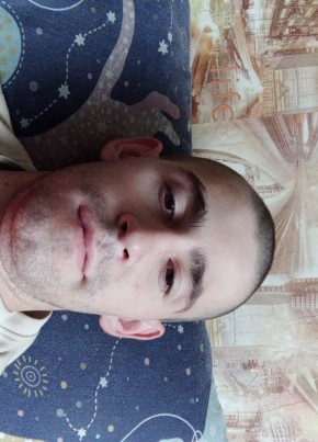 Денис, 25, Россия, Волхов