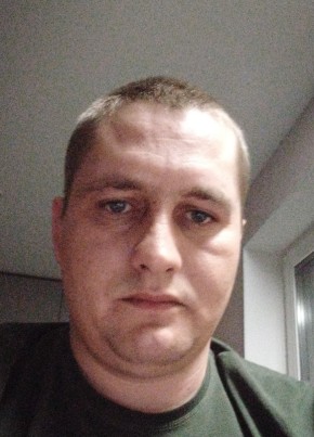 Александр, 30, Россия, Череповец