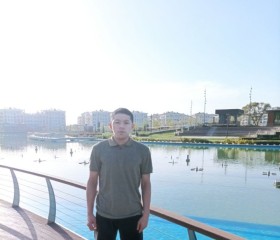 Davronbek, 21 год, Farghona