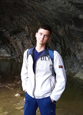 Дима__002 из Севастополи 23 года