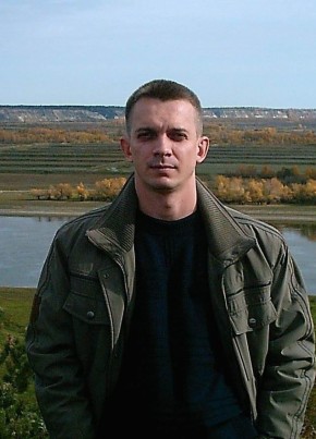 Luis Alberto, 44, Ukraine, Kiev