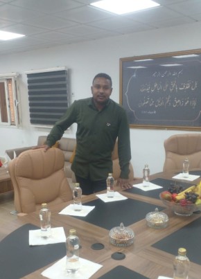 محمد из القاهرة 19 лет