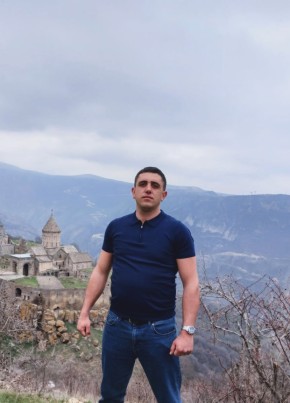 Артур, 32, Հայաստանի Հանրապետութիւն, Երեվան