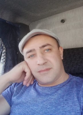 Гриша из Жуковския 44 года