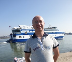 Dmitri, 58 лет, Drachten
