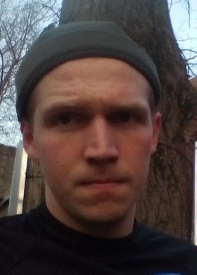 Антон, 28, Россия, Бор