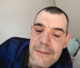Steve, 39, Blackpool