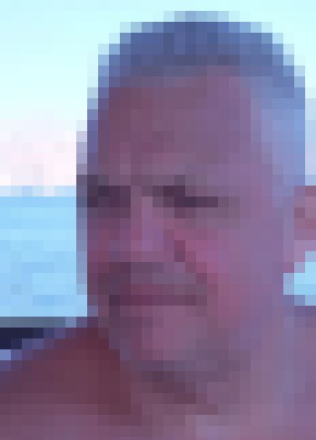 Грузчик из Колпино 54 года