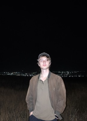 Алексей из Сургута 19 лет